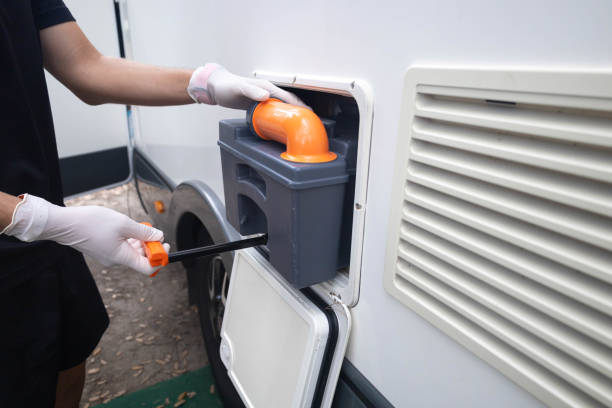 Portable Toilet Options We Offer in Waverly, MI