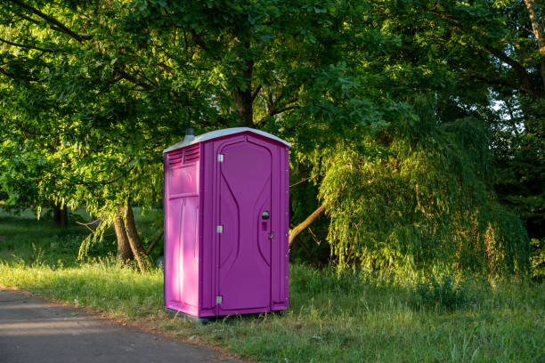 Best Emergency porta potty rental  in Waverly, MI